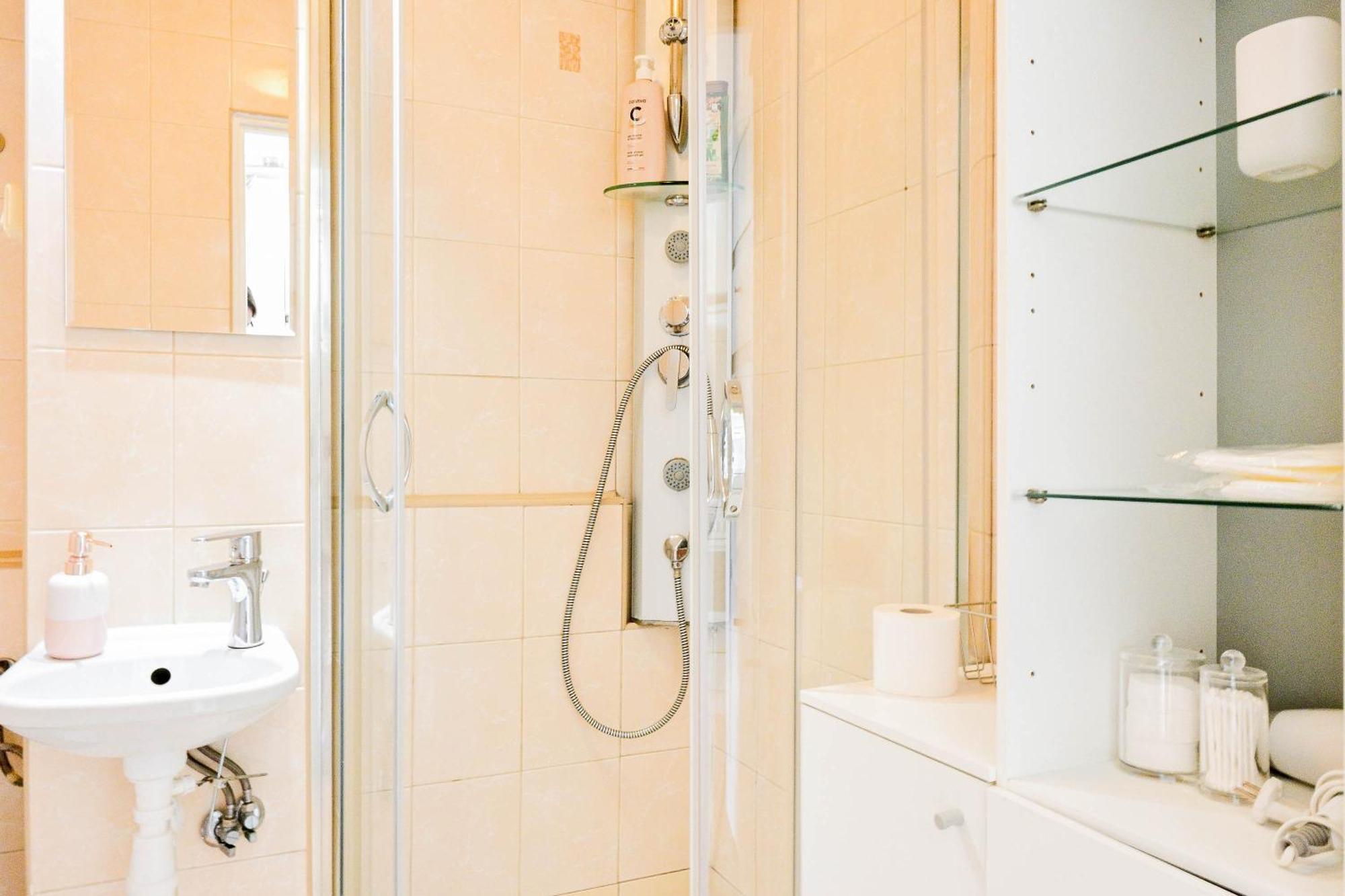 15 Min Stare Miasto D&A Apartments Darwina Warsaw Exterior photo
